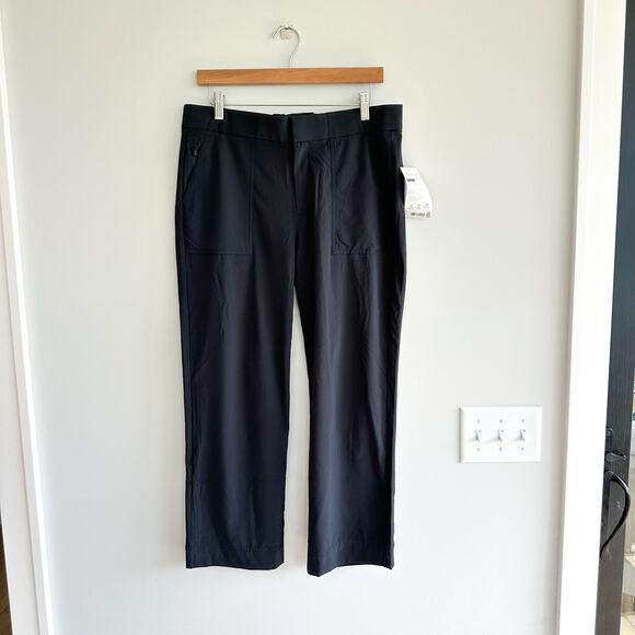 Athleta Tribeca Utility Crop Pant Black 10 NWT - Picture 2 of 12